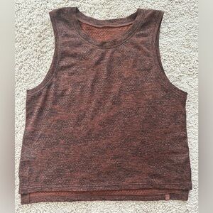 Lululemon Train To Be Tank size 4